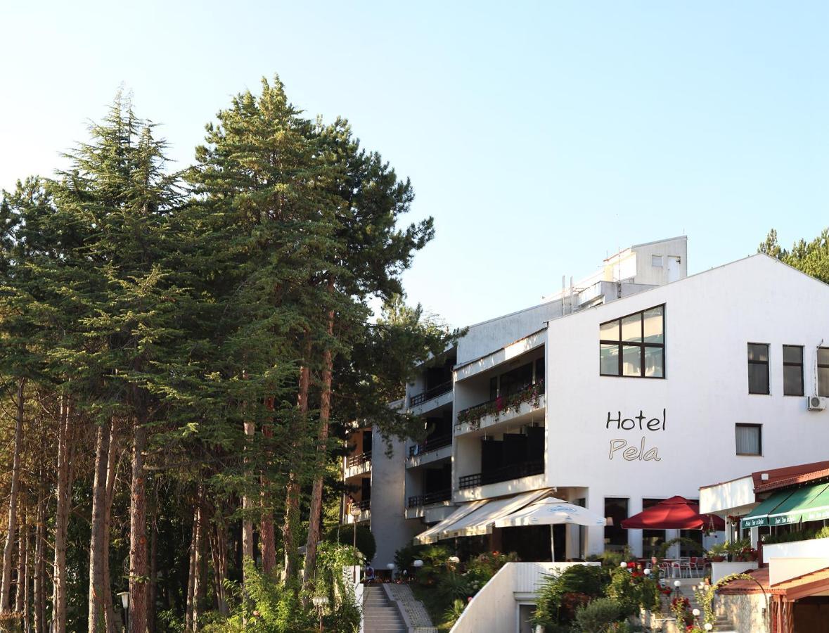 Hotel Pela Ohrid Exterior photo