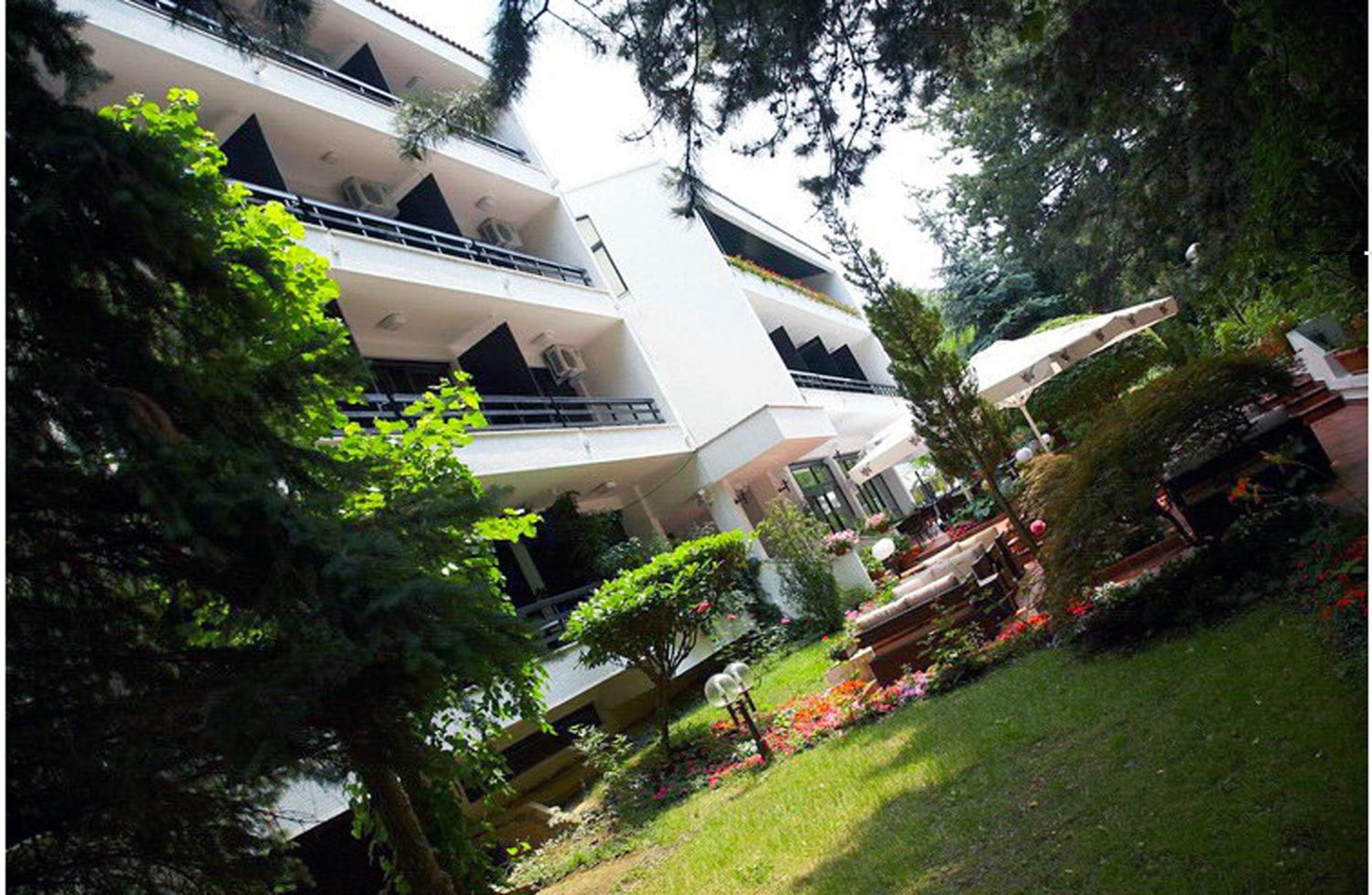 Hotel Pela Ohrid Exterior photo